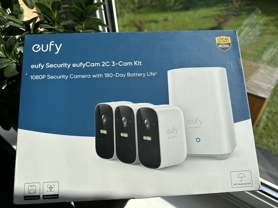 Zestaw 3-kamer eufyCam 2C 1080p (3x kamera EufyCam 2C, stacja bazowa)