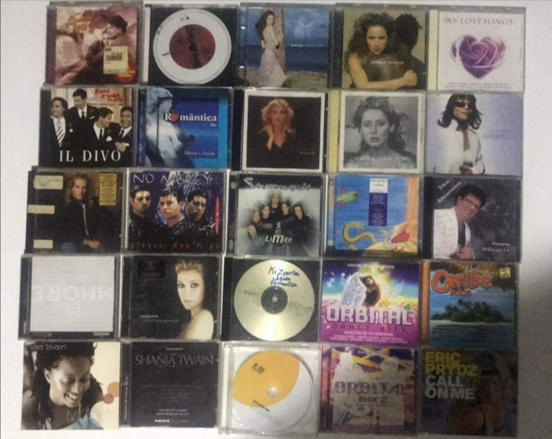 Vendo 36 cds de musica originais