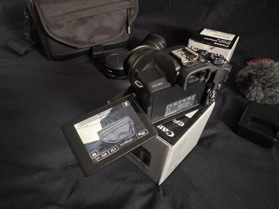 Canon EOS M50 - 2 obiektywy