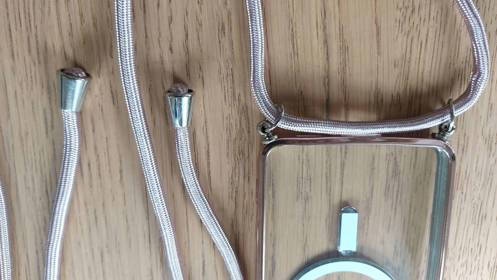 Samsung S21 Plus Etui Złoto miedziane z magnesem i smyczą.