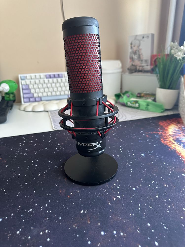 Срочно продам мікрофон hyperx