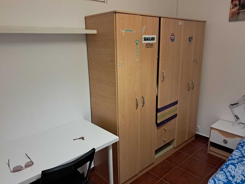 Quarto CASAL. Metro Marquês. CentroLISBOA. Entrada imediata.