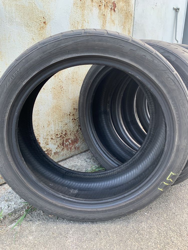Резина лето Toyo 215/45/18
