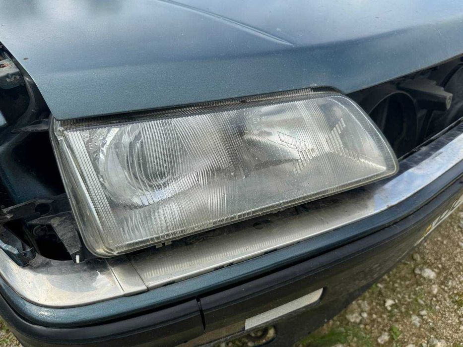 Передня Права Фара до Peugeot 605 Дорестайл (ціна за шт.)