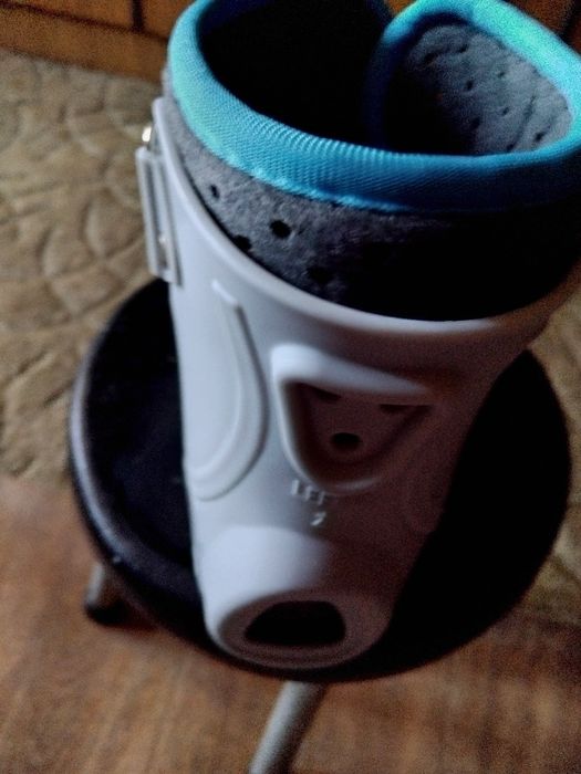 Ортез новый для голеностопа ,пятки, стопы. Левая нога,38размер.Дышащий