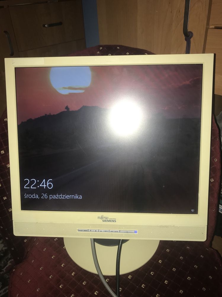 Monitor Fujitsu Siemens SCENICVIEW B17-2