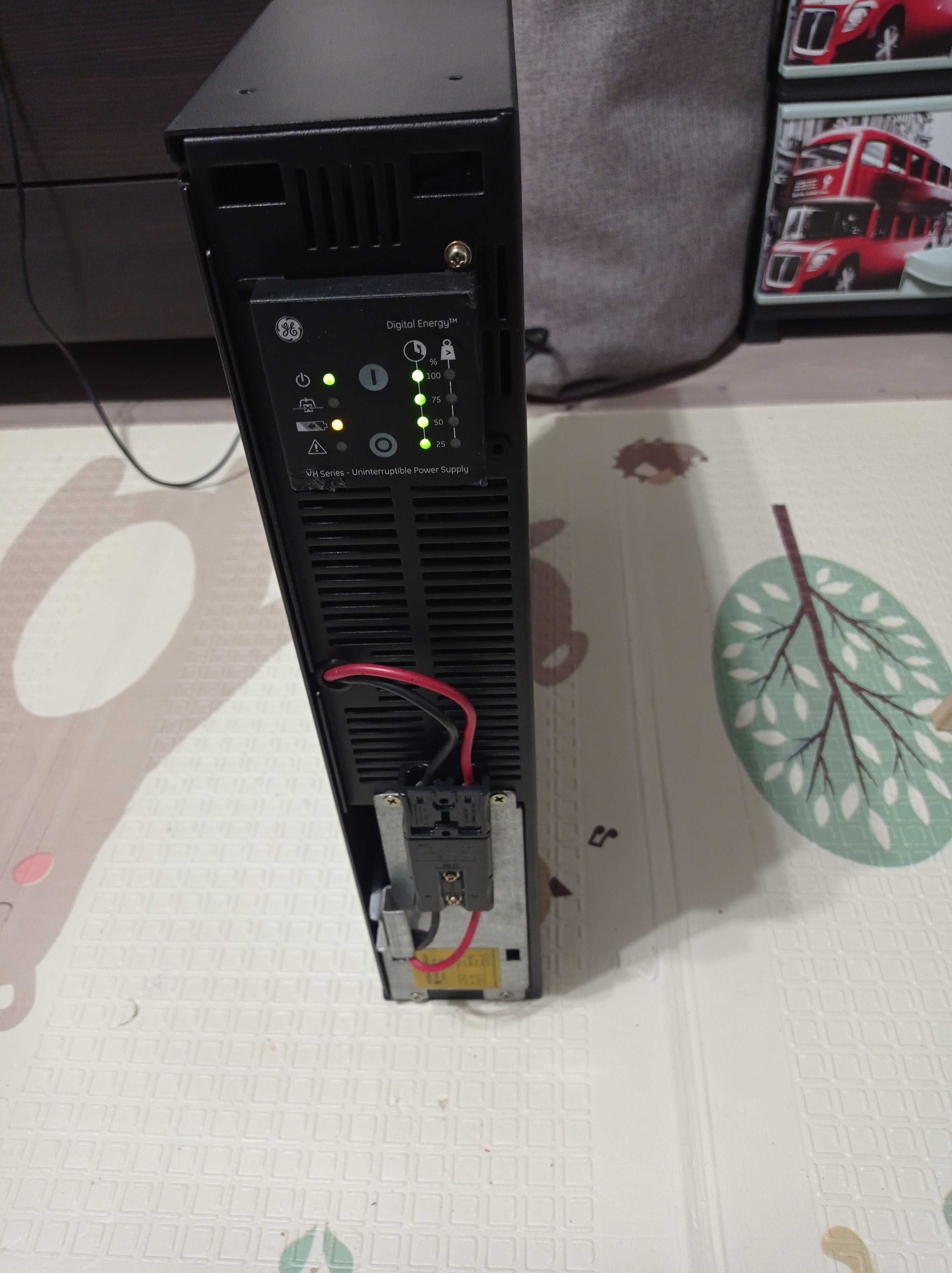 On-line ДБЖ General Electric VH 1000 (700W)