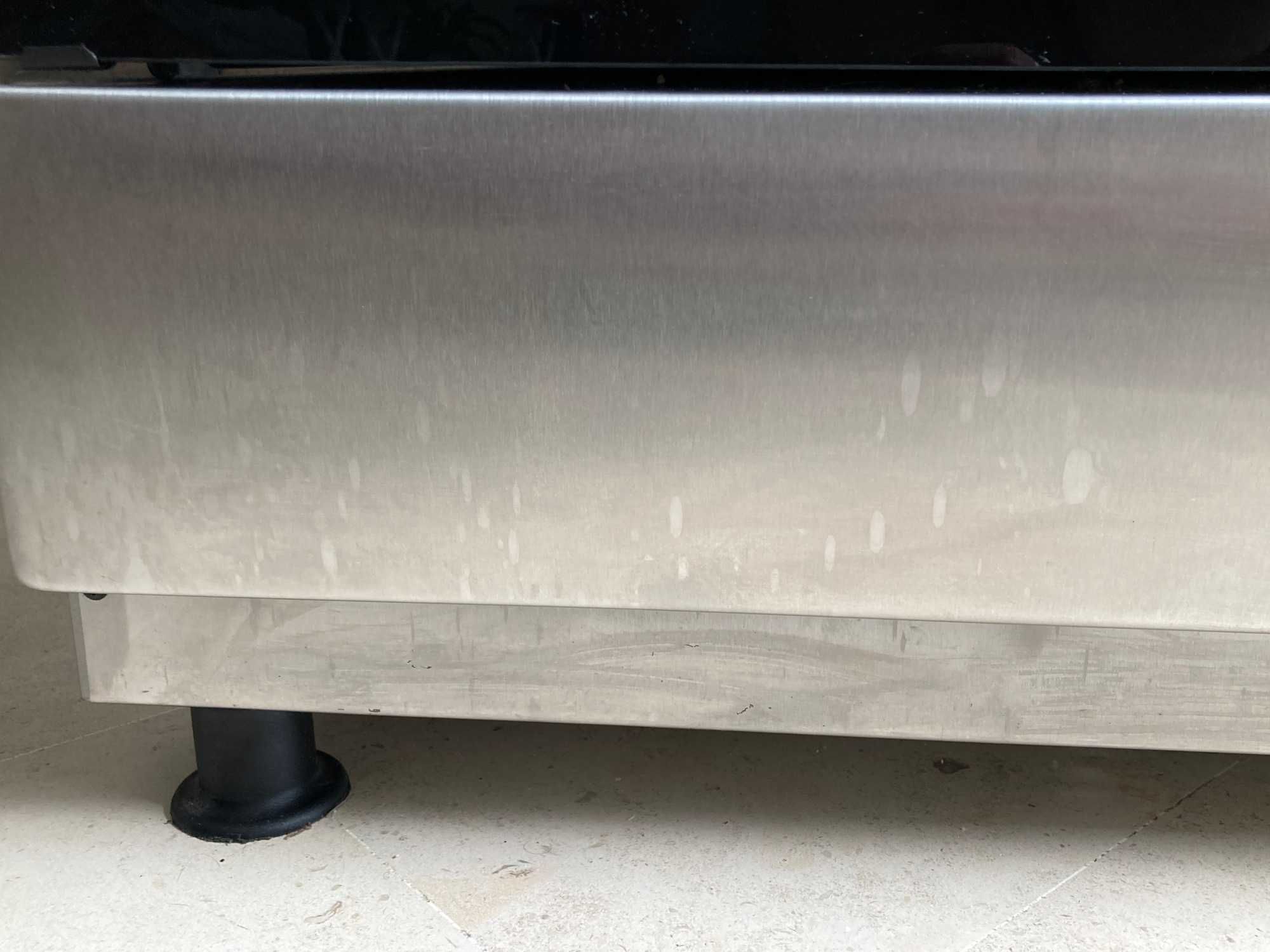 Fogão a gás BECKEN BGS4505N IX - muito bom estado