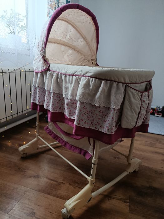 Sprzedam łóżeczko Bujaczek