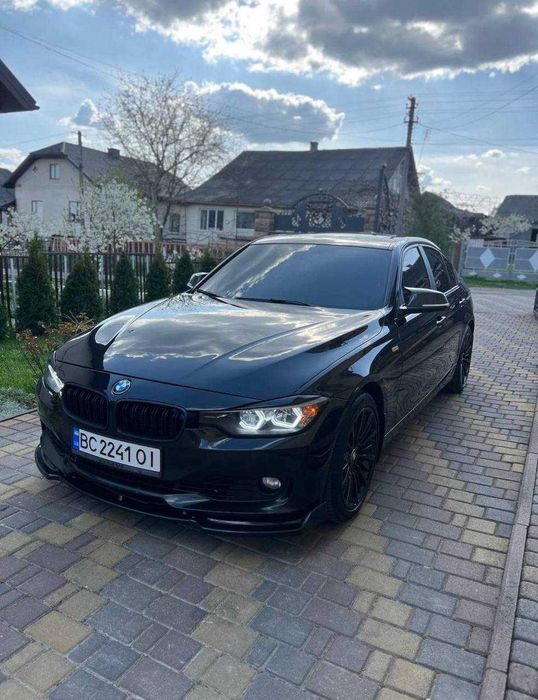 BMW F30 328i  2.0л