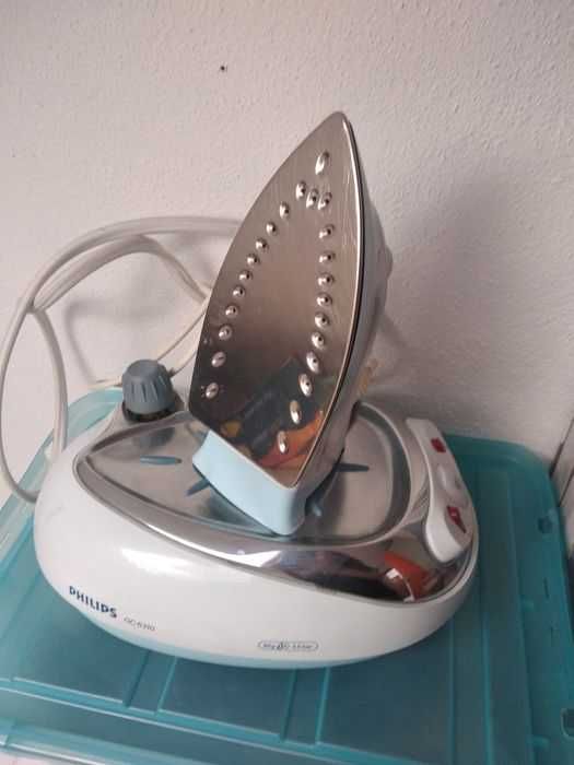 Ferro com caldeira, Philips