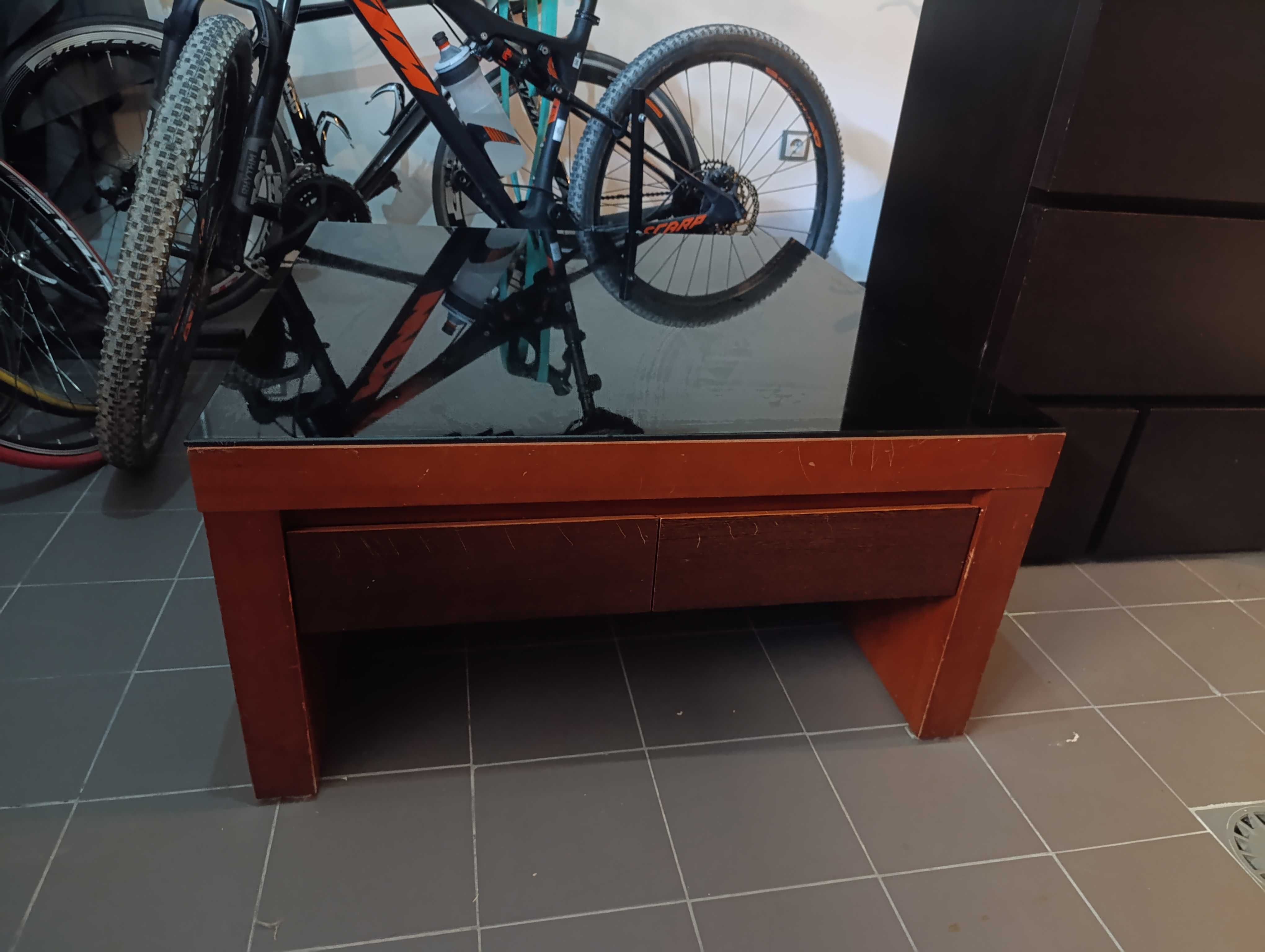 Mesa de centro cerejeira 80*80
