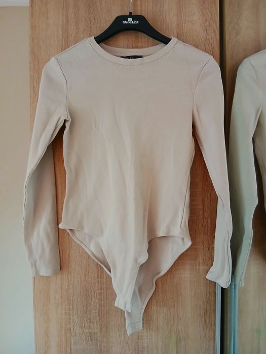 Damskie body Mohito rozmiar L