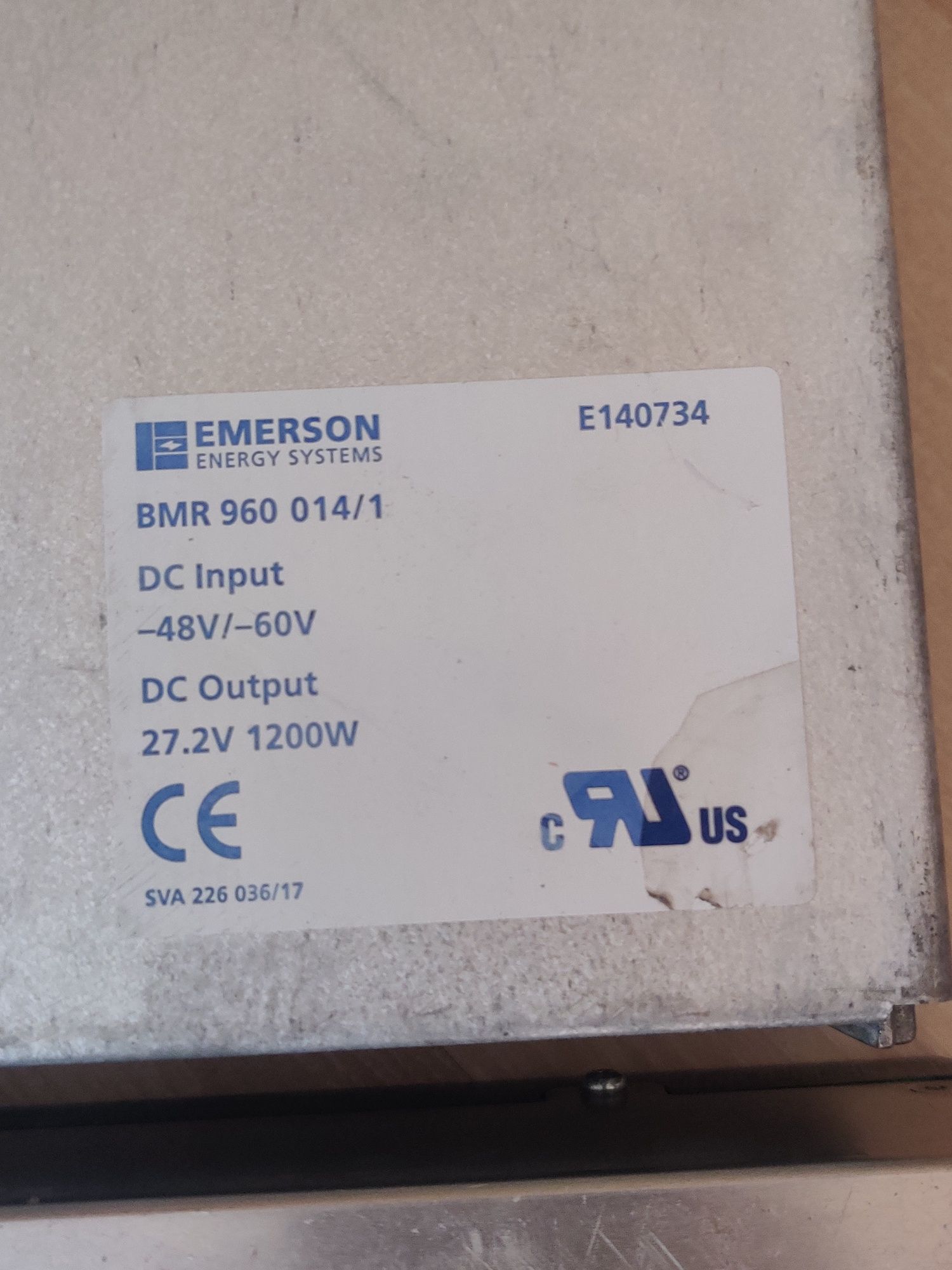 24v Dc-dc перетворювачі від 24 до 54.5в