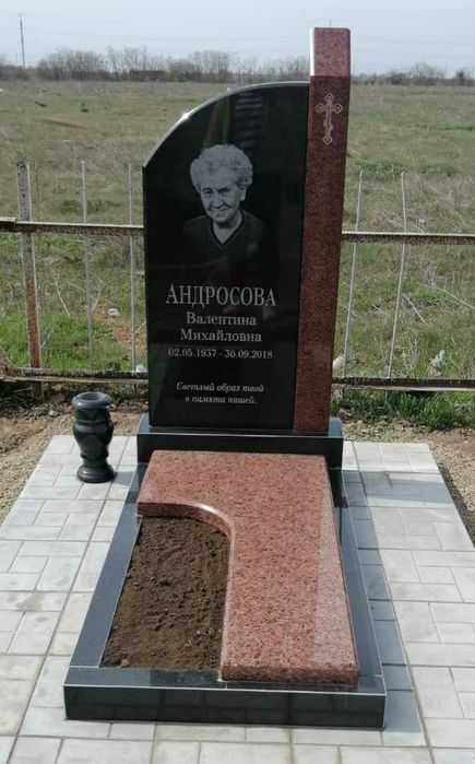 ПАМЯТНИКИ из гранита