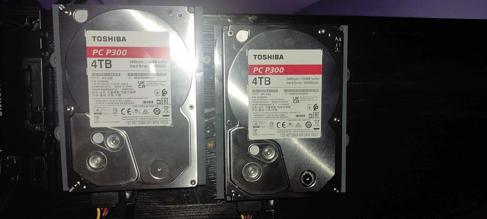 Dysk HDD 4TB TOSHIBA P300 (jak NOWY)