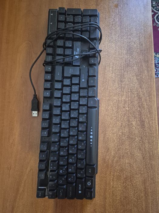 Клавіатура дротова