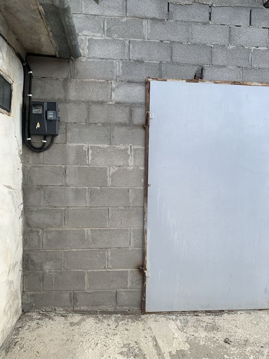 Продам гараж 32кв.метра на 2-авто