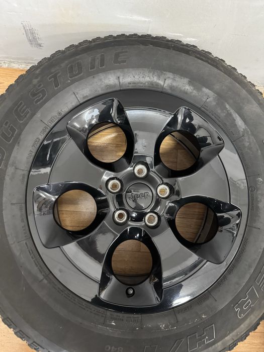 Felgi Koła Jeep Wrangler 5x127 18” Czarne 5szt.