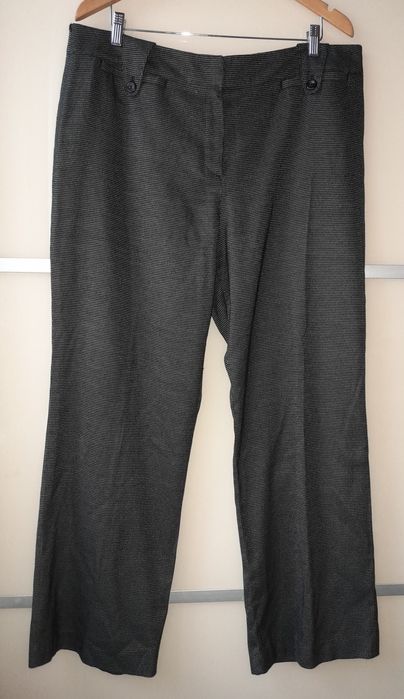 Брюки next 18R. Темно-сині у горошок укорочені брюки M&Co Petite.