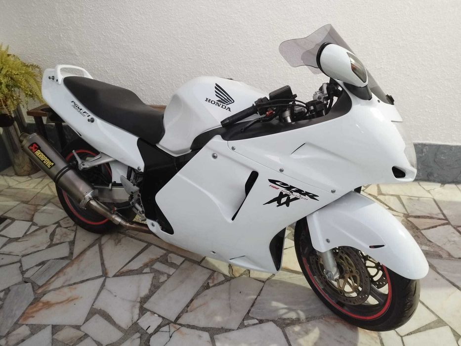 Honda cbr 1100xx