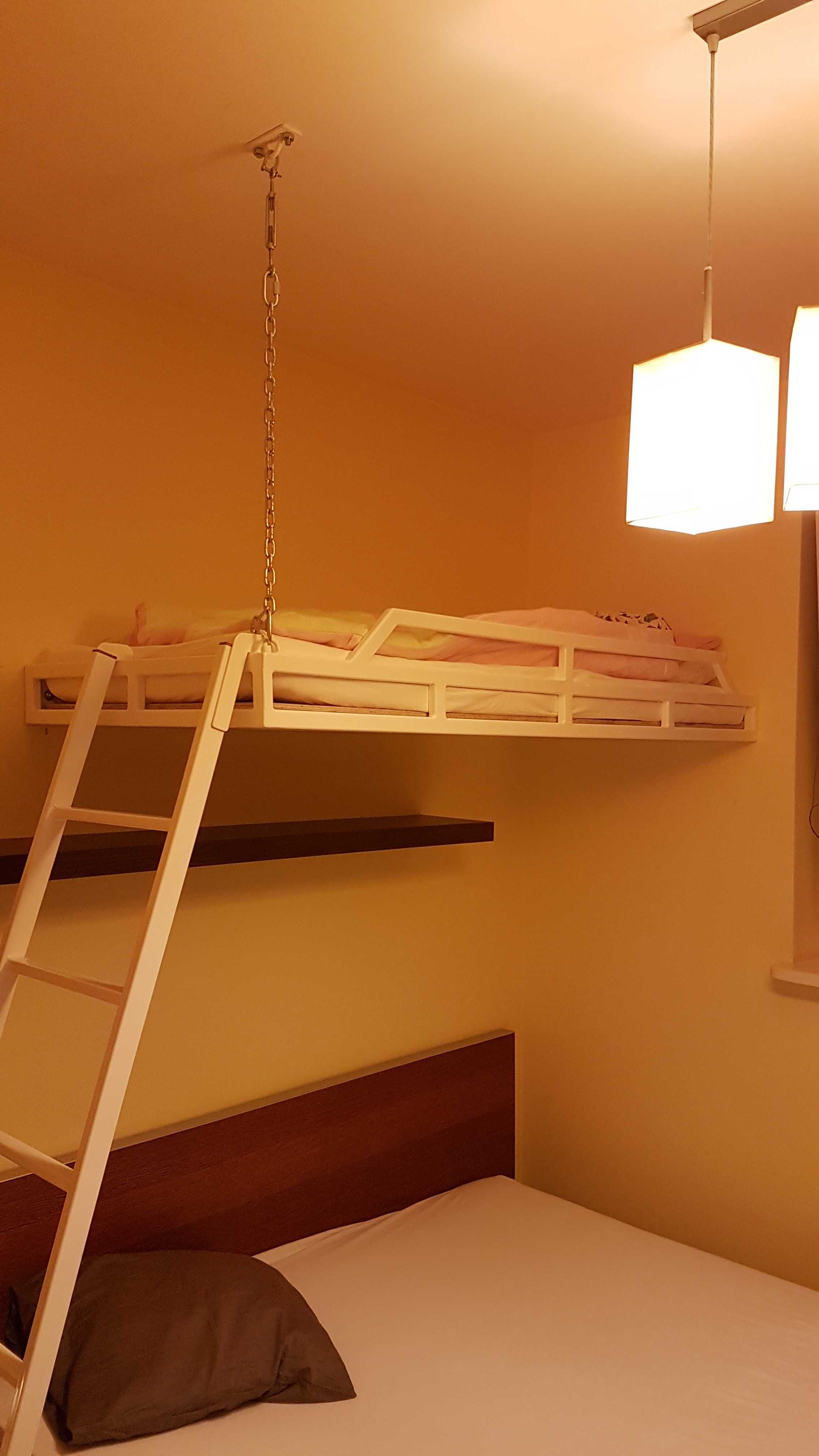 Łóżko dziecięce antresola - 160x70 cm