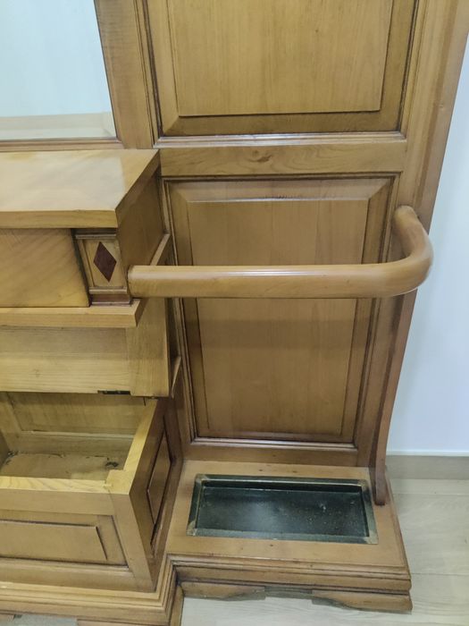 Móvel de entrada com chapeleira