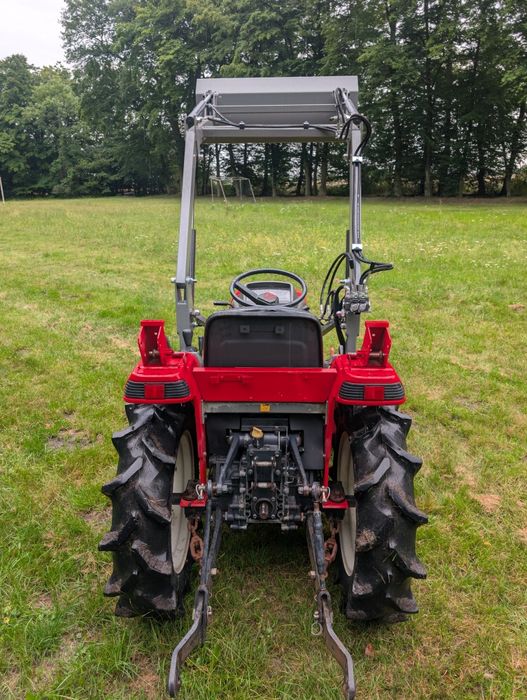 Traktorek YANMAR AF17 KM TUR Rewers Wspomaganie 4X4 Kubota ISEKI
