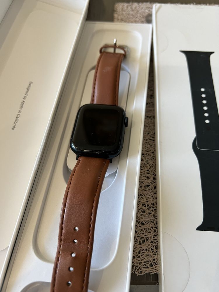 Apple watch 7 з коробкою два ремішки