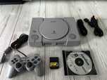 PlayStation 1 PS1 PSX PSone Pad + karta pamięci + gra