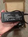 Блок живлення 19,5v адаптер