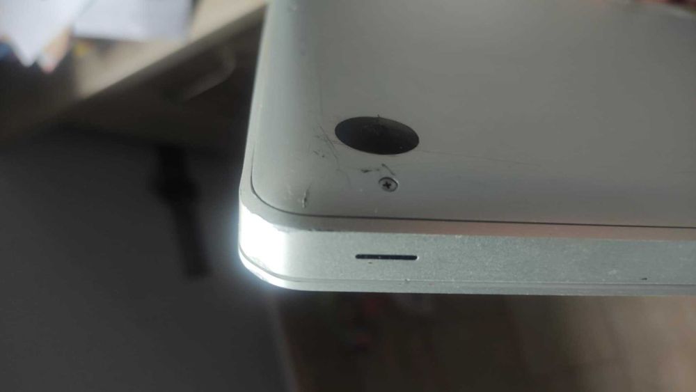 MacBook Pro 2010 – na części / do naprawy