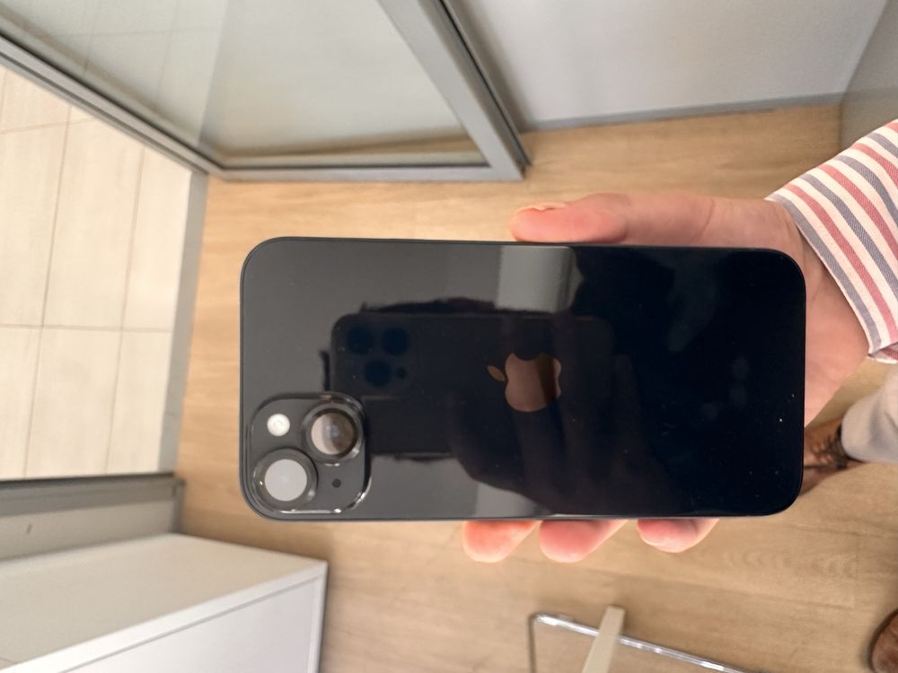 Iphone 14 Plus 256GB eSim only, 94% bateria, pouco quase nada usado