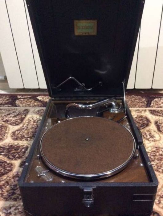 Продам патефон Electrola Gesellschaft