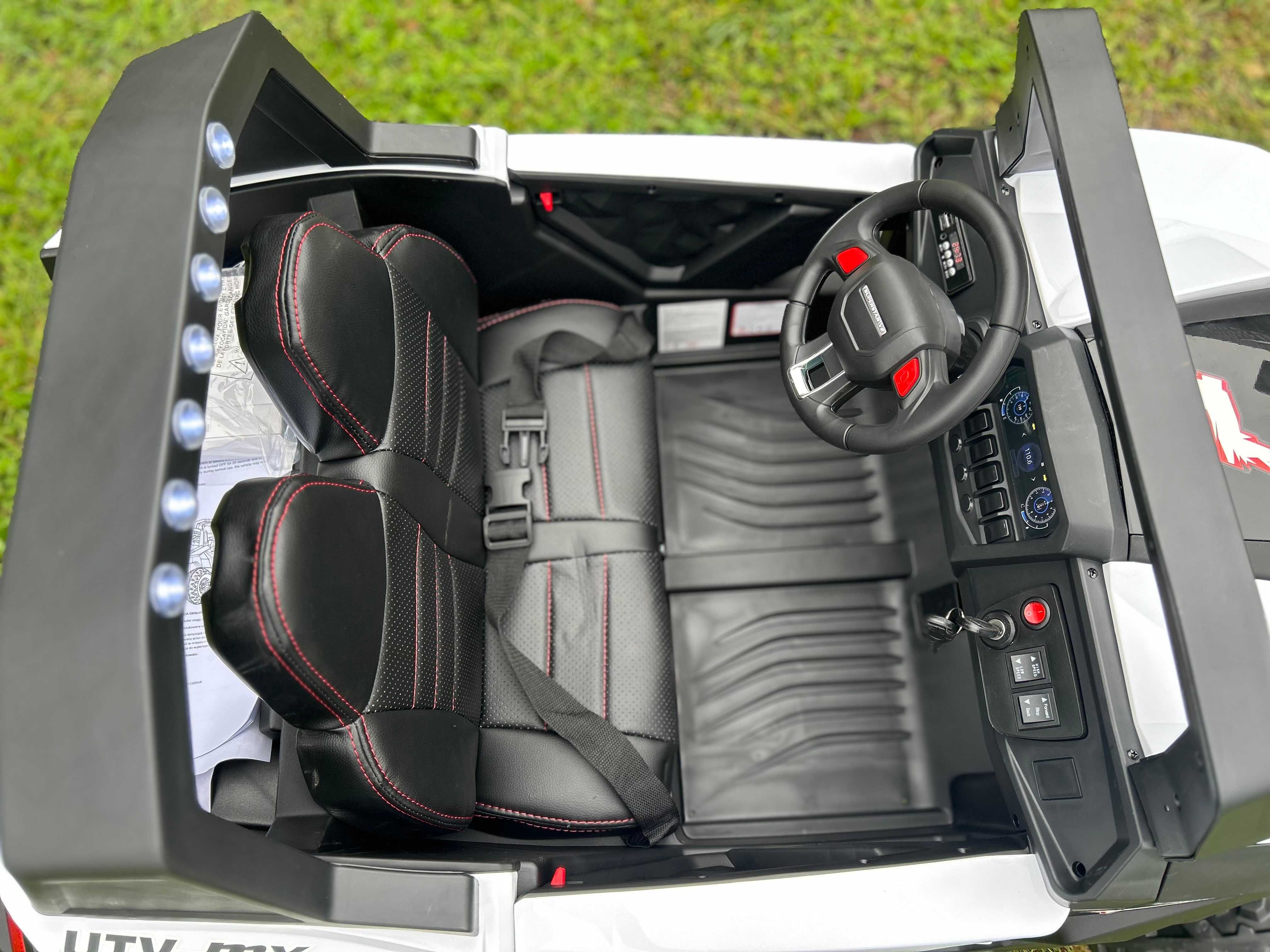 Udźwig 50kg Auto 2os. 300W 4x4 Pojazd akumulator Samochód Buggy UTV-MX