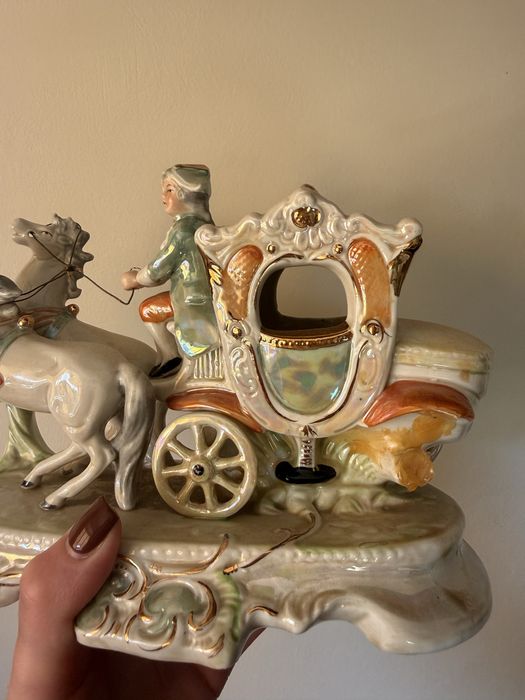 Карета з кучером, статуетка Графенталь