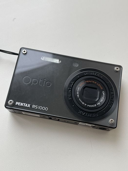 Фотоапарат Pentax Optio RS 1000