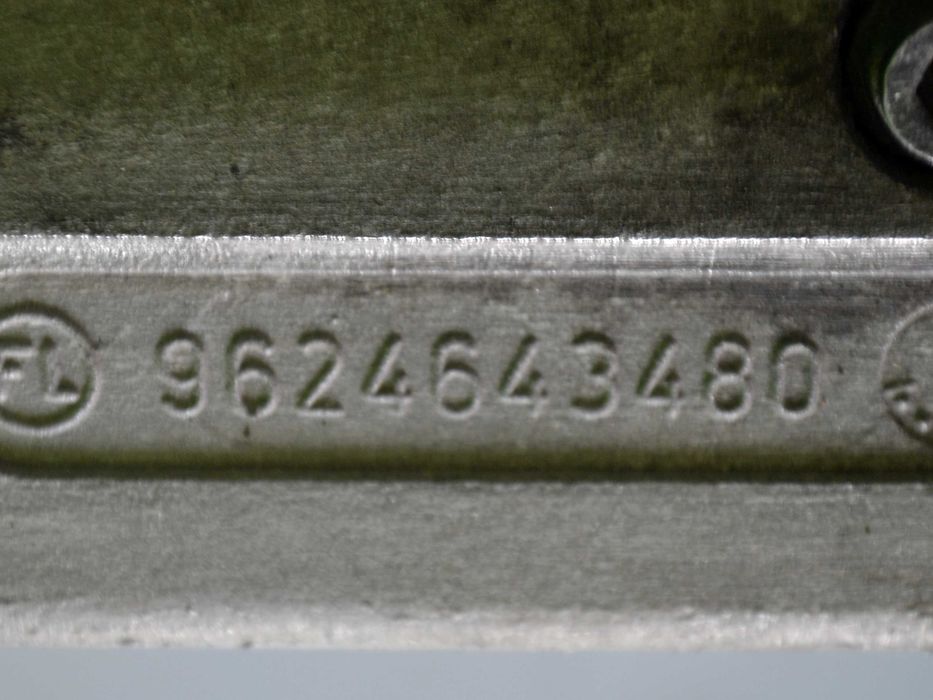 Głowica CITROEN Peugeot 1.8 16V LFY