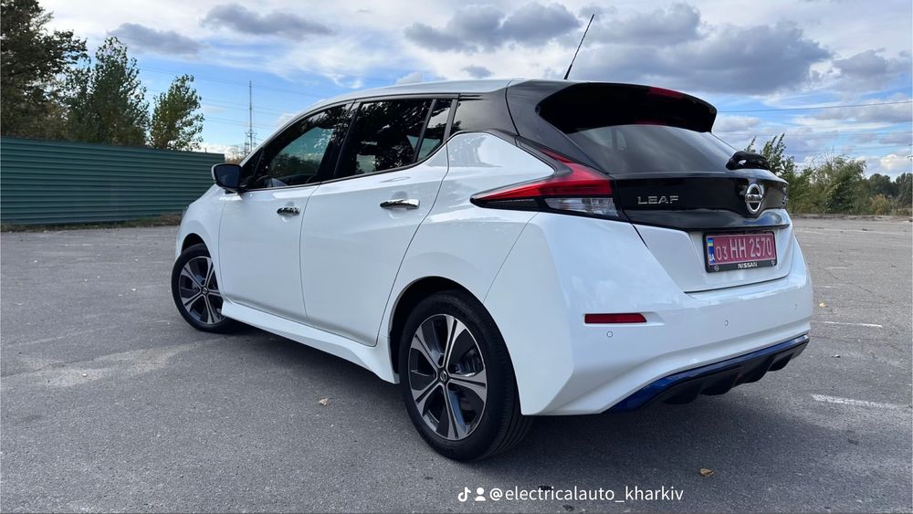 Продам Nissan Leaf 40 kwt