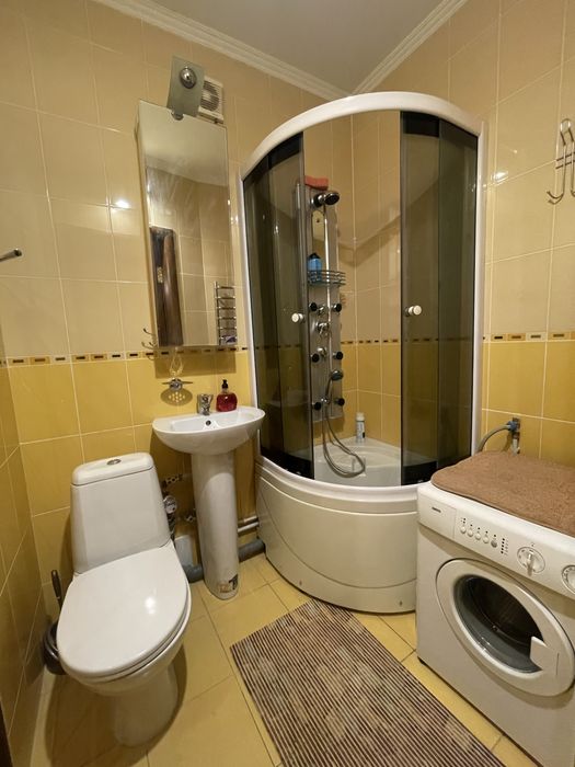 Продаю 2 квартиру с автоном. отоплением пр. Центральный!