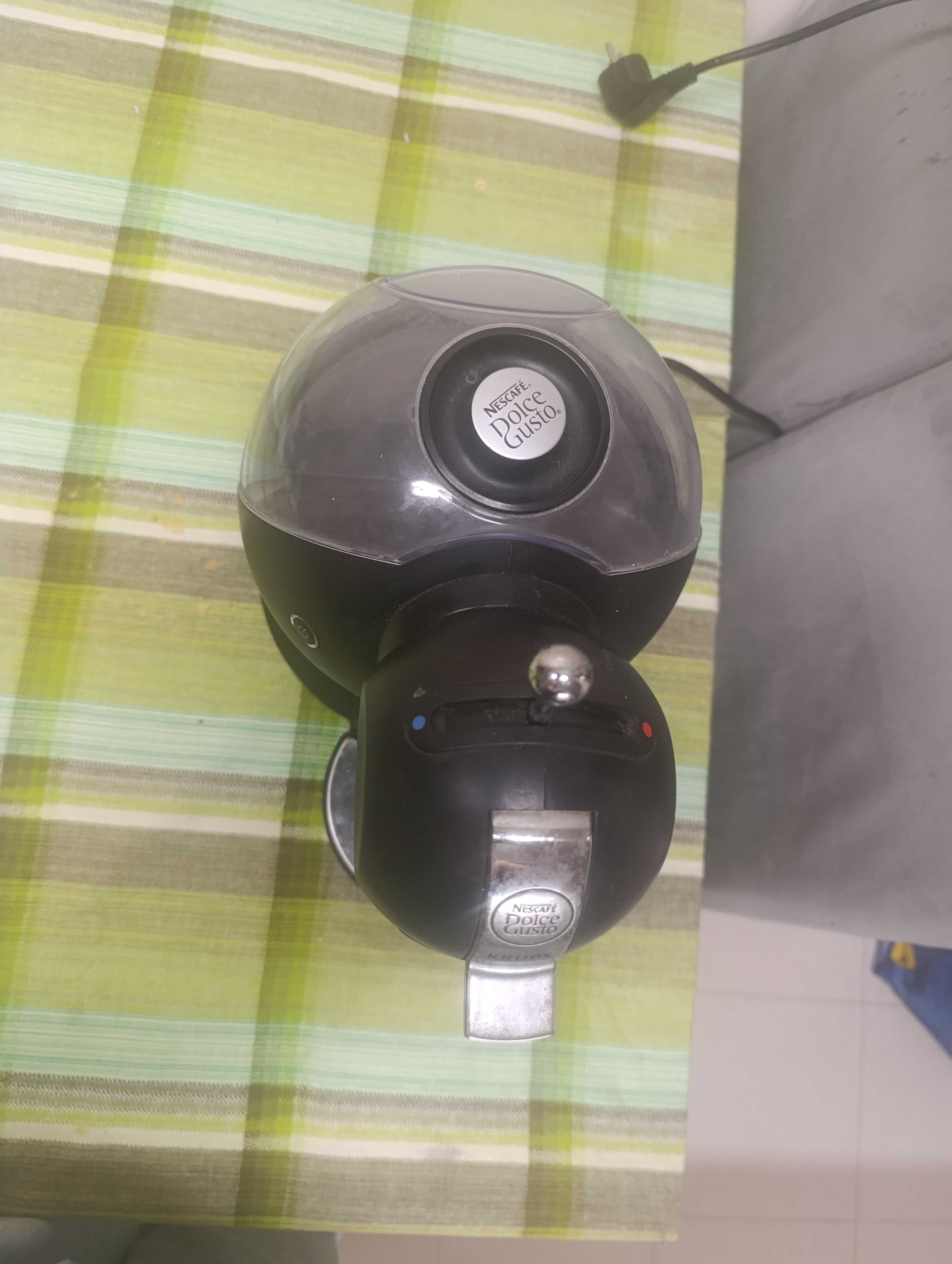 Krups Dolce Gusto como nova sem marcas de uso. ÓTIMA!