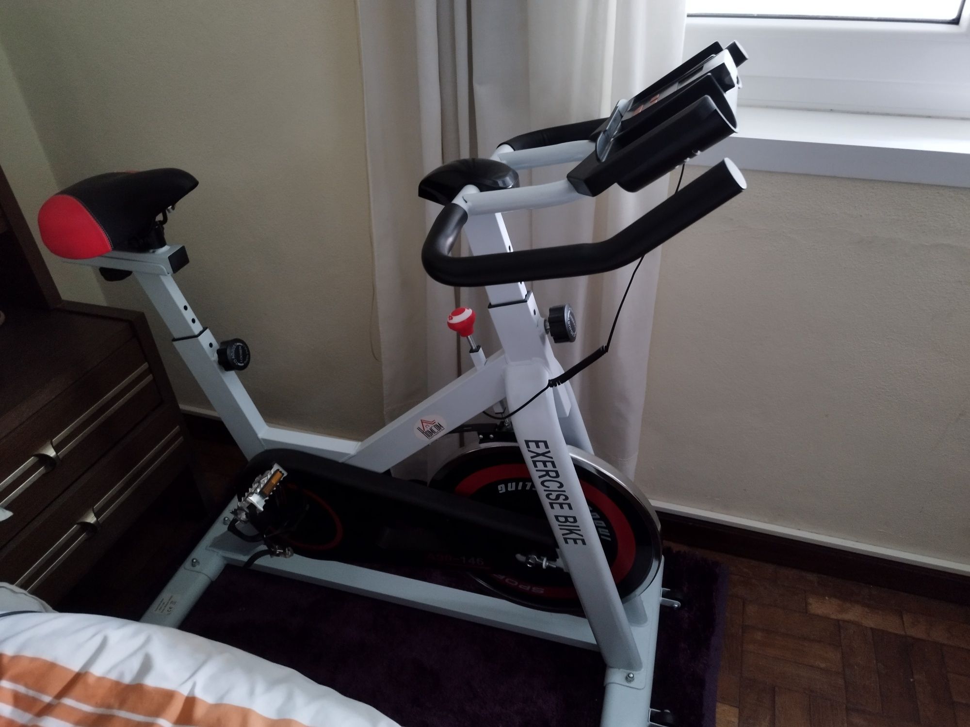 Bicicleta estática 126 euros