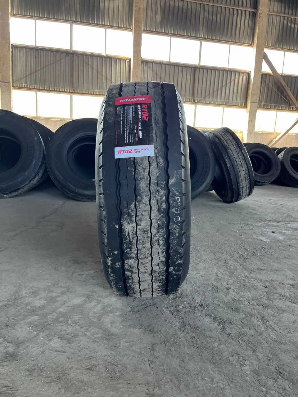 Шина Причіпна Бомба ROADONE 385/65R22.5 20PR RT02 160K