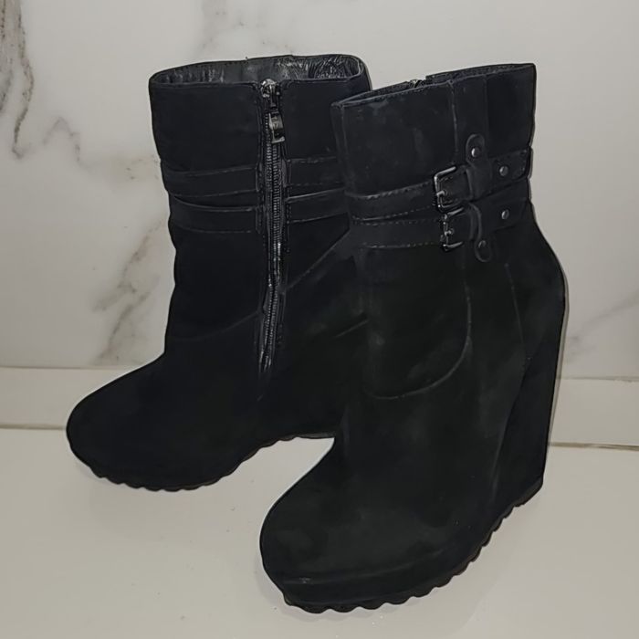 Чоботи жіночі на танкетці hcs, гарні, теплі. нові