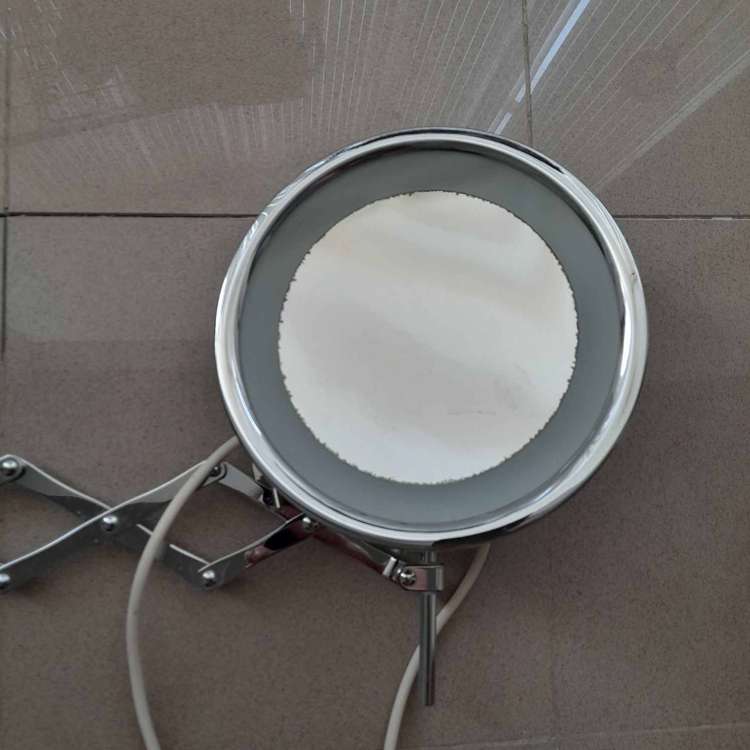 Espelho parede de aumentar com luz