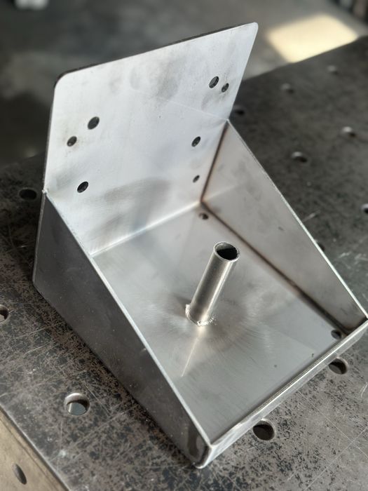 Podstawka pod lizawkę solną stal nierdzewna inox