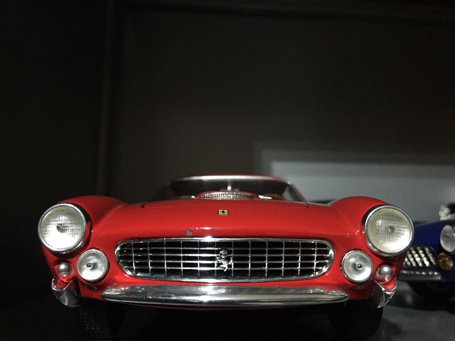 Ferrari 250 gt Berlinetta - hotwheels 1:18