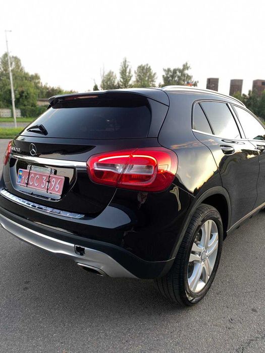 Mercedes-Benz GLA 250 • 2.0 Turbo • 201 к.с. • FWD • 7G-DCT • 2016