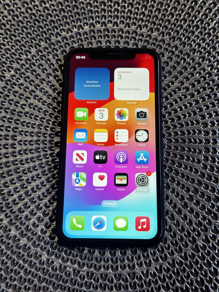 Apple Iphone XR 64GB Black Neverlock Батарея 100%