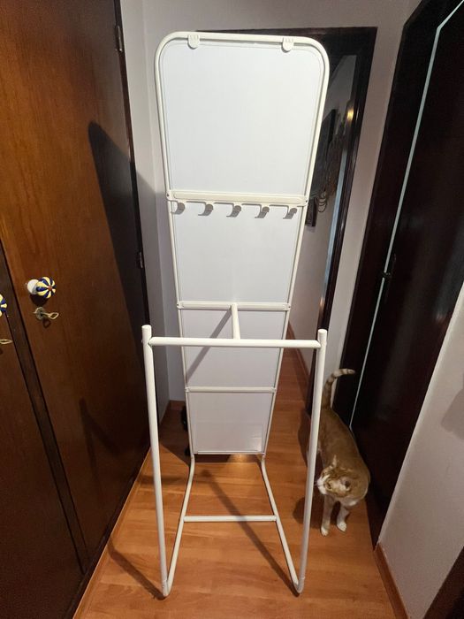 Espelho de pé branco Ikea